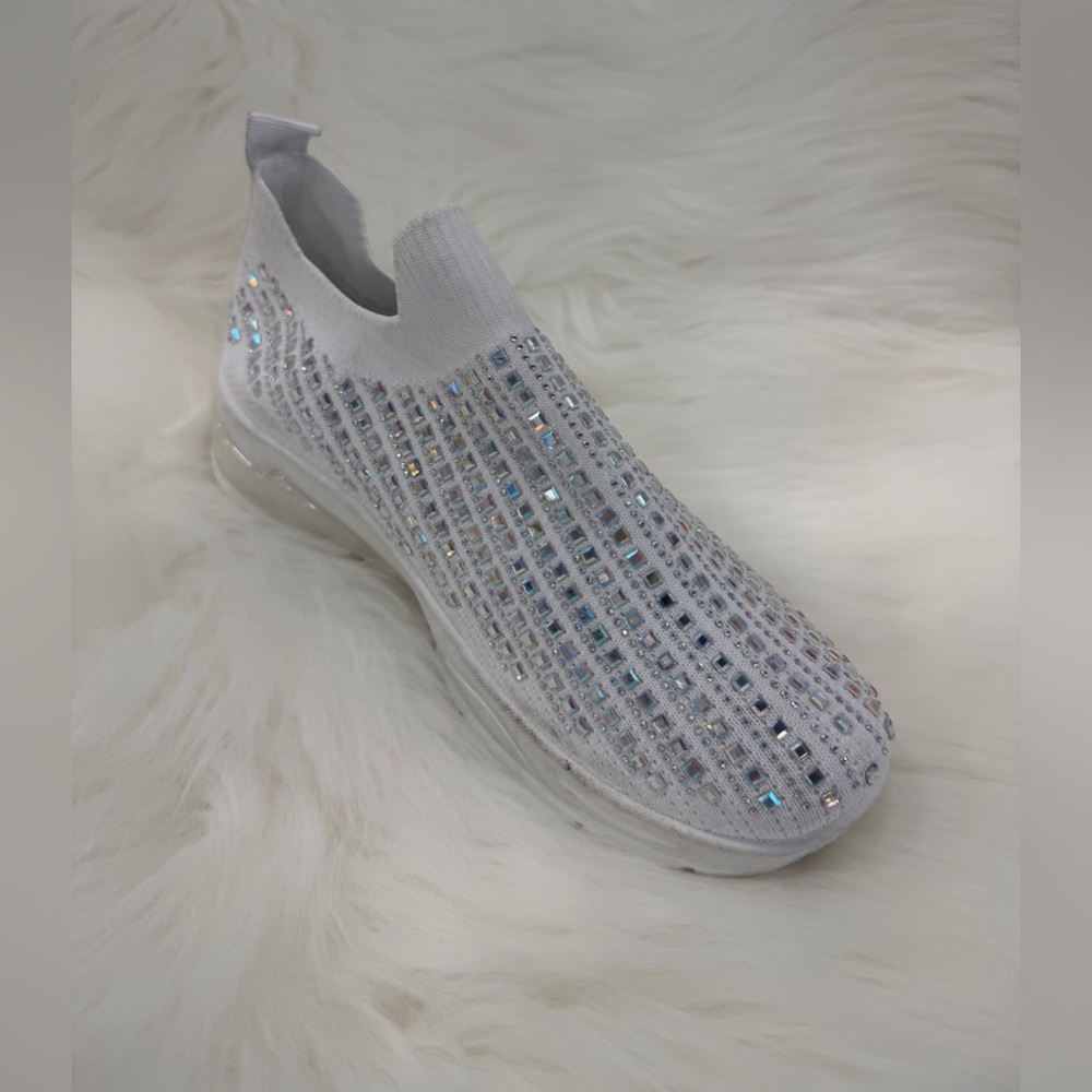 Elegant white Rhinestone Slip-On Sneakers